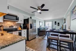 Pirates Paradise - Oceanview 2BR Condo in Arcadian Shores
