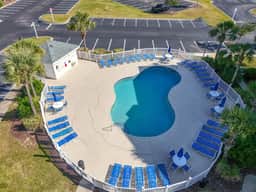 🌿 Lakeview Luxury | Magnolia Pointe 3BR | Pet-Friendly + Pools 🐾