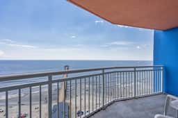 Prince Resort Oceanfront 3BR Pools Lazy River