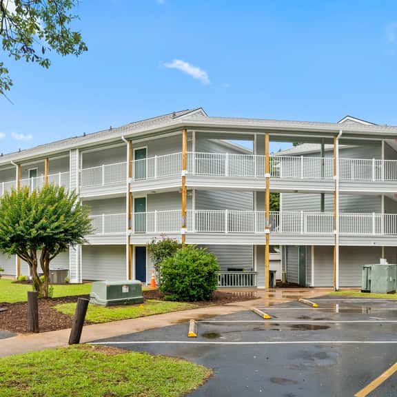 Gated Oceanfront 2BR w/ Pools, Lazy River + Beach! - Image 1