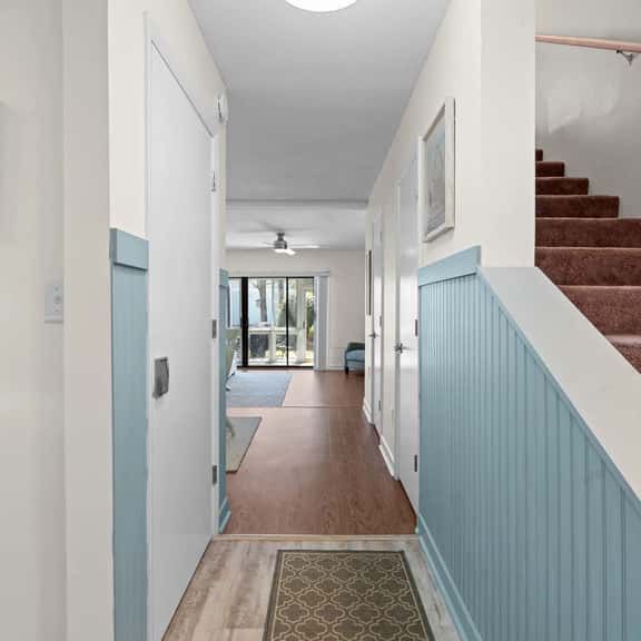 2BR Townhouse 1 Mile to Beach - Dog Stays FREE - Image 1