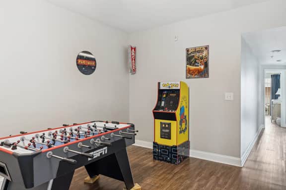Oceanview 5BR with Game Room Sleeps 17