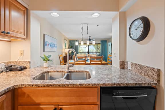 Gated Luxury Kingston Plantation Arrowhead Court 2BR Condo | Near Beach & Trails