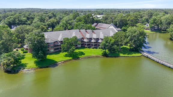 Gated Luxury Kingston Plantation Arrowhead Court 2BR Condo | Near Beach & Trails