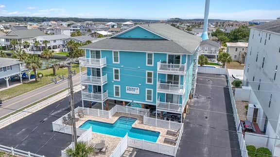 Emerald Pointe Retreat | King Beds | Near Ocean