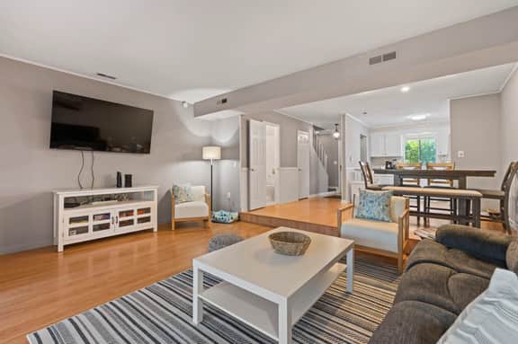 Robbers Roost 2BR Townhome · Pool · Pet-Friendly - Image 4