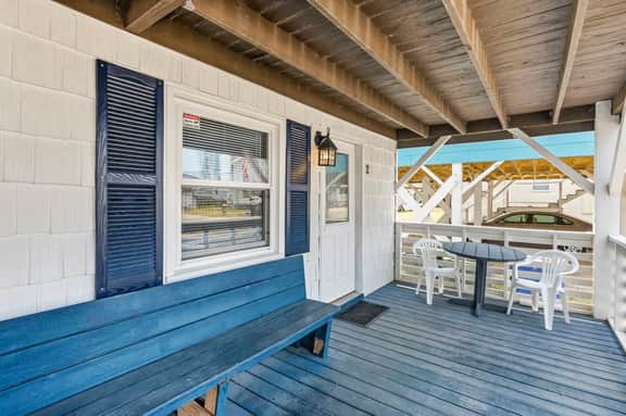 Ocean View 2BR · 200 Ft to Beach · Cherry Grove