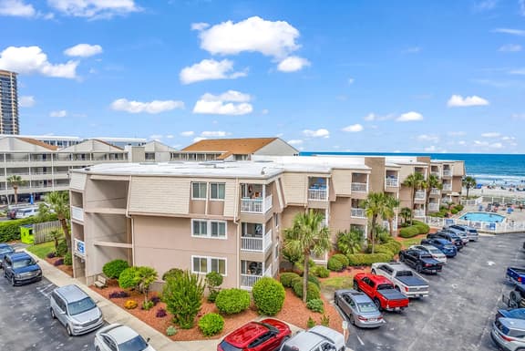 Pirates Paradise - Oceanview 2BR Condo in Arcadian Shores