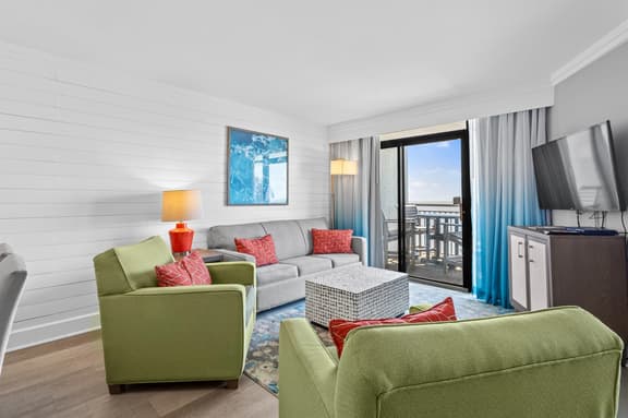 Grande Cayman 3BR | Ocean Views & Resort Perks