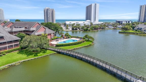 Gated Luxury Kingston Plantation Arrowhead Court 2BR Condo | Near Beach & Trails