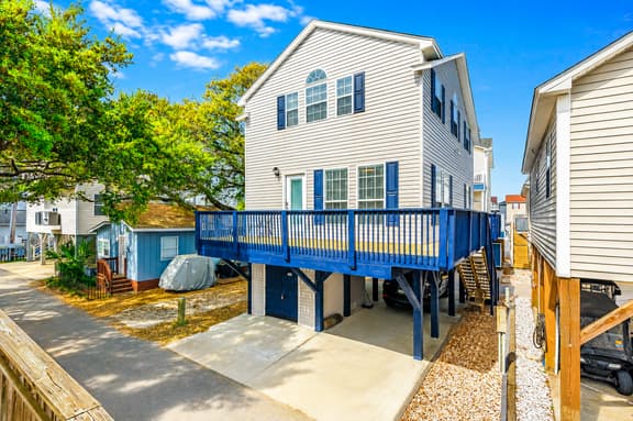 Ocean Lakes 4BR House Pools & Water Park Sleeps 12