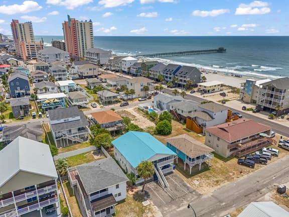 Ocean View 2BR · 200 Ft to Beach · Cherry Grove